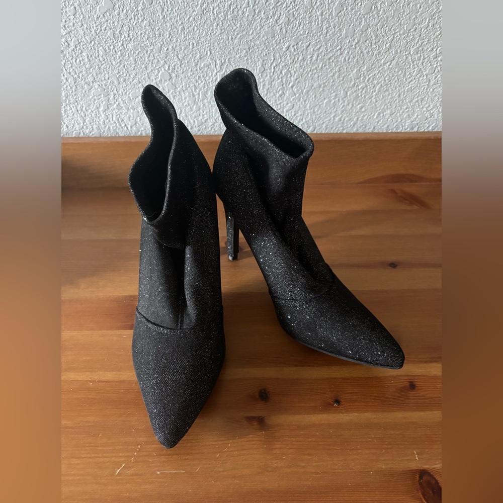 Elegant Black Sparkle Women's Ankle Boots